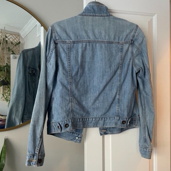 L.L.Bean Fitted Women's Jean Jacket (Size XS) - Picture 2 of 2